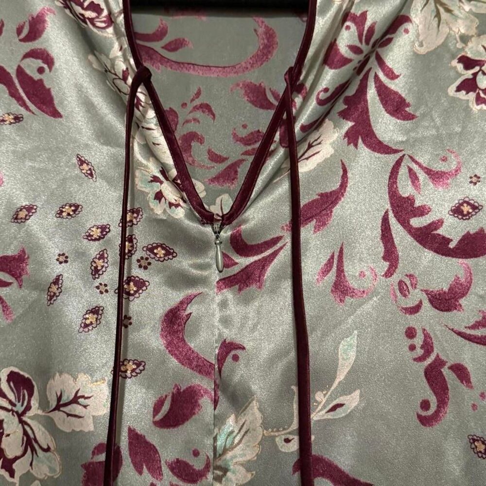 VTG Halston Satin Floral Caftan Maxi Dress | Sage Burgundy Y2K Boho Luxe sz M - Picture 5 of 9